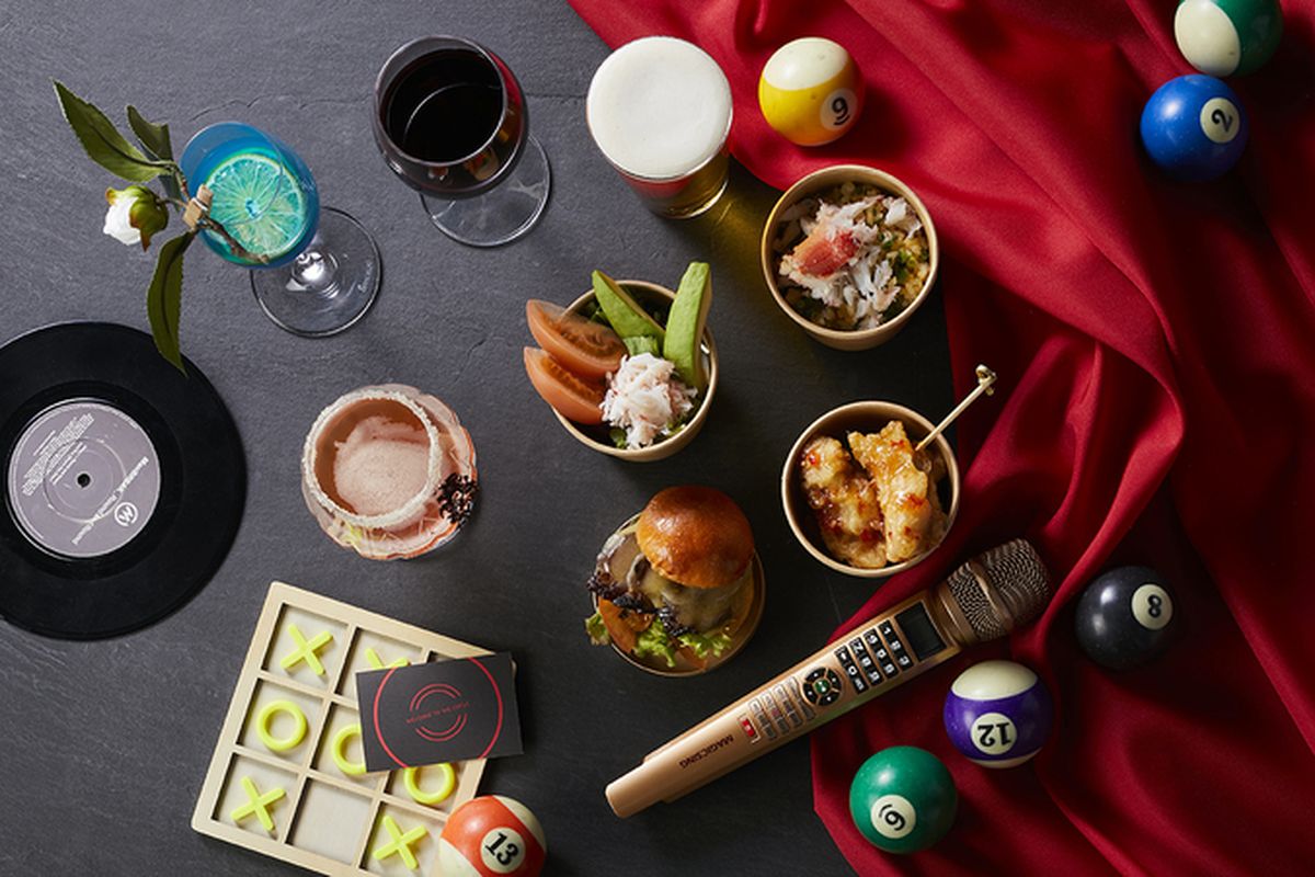レトロバー「ナンバー10」/ スイスホテル南海大阪 - Restaurant Guide