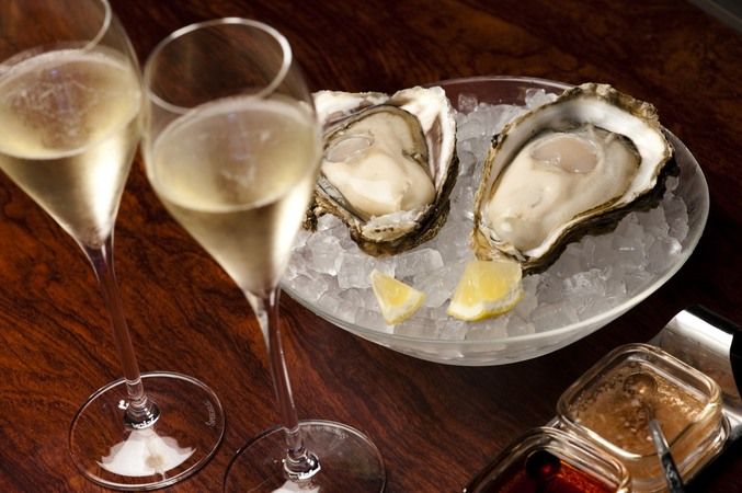 Oyster Bar & Wine BELON Ginza