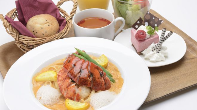 Plumeria Cafe Yokohama