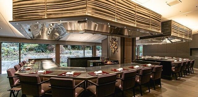 Teppanyaki Shirokane / Sushi Shirokane Saeki / CHEF'S ROOM