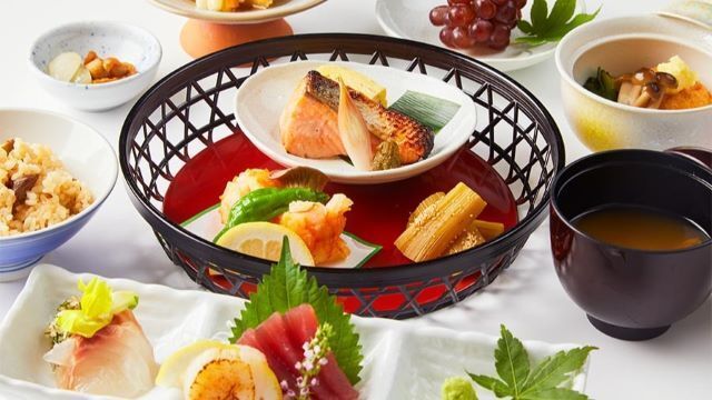 バイキングレストラン東北牧場 / ホテルコンチネンタル府中