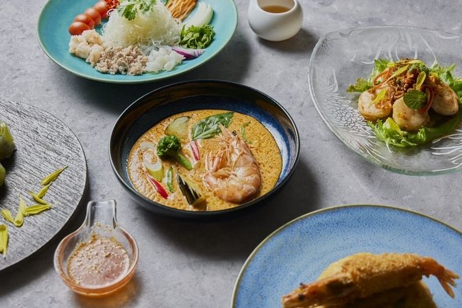 Modern Thai CIEL 북삼도