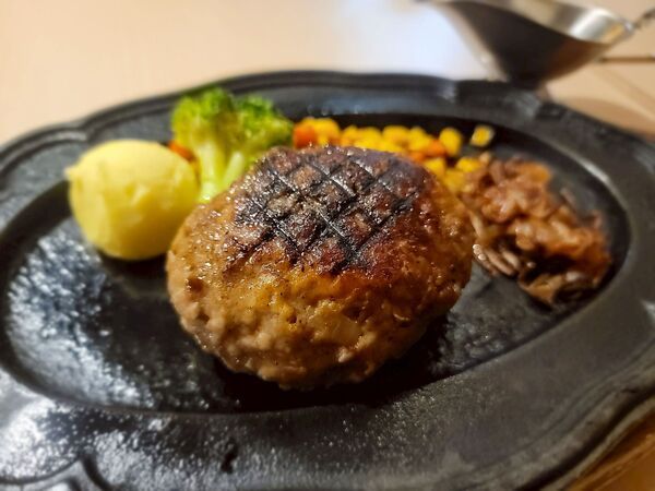 ハングリーバーグ 新宿店