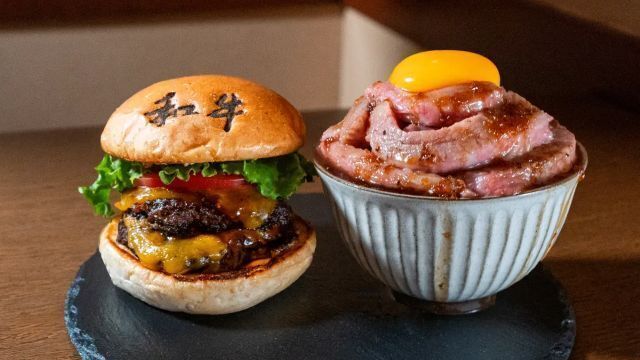 Wagyu (Halal Vegan) Steak Hamburger & Ramen (Japanese food) Shinjuku Station Restaurant Beef Tei