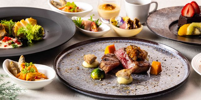 Manhattan Table / Shinjuku Washington Hotel