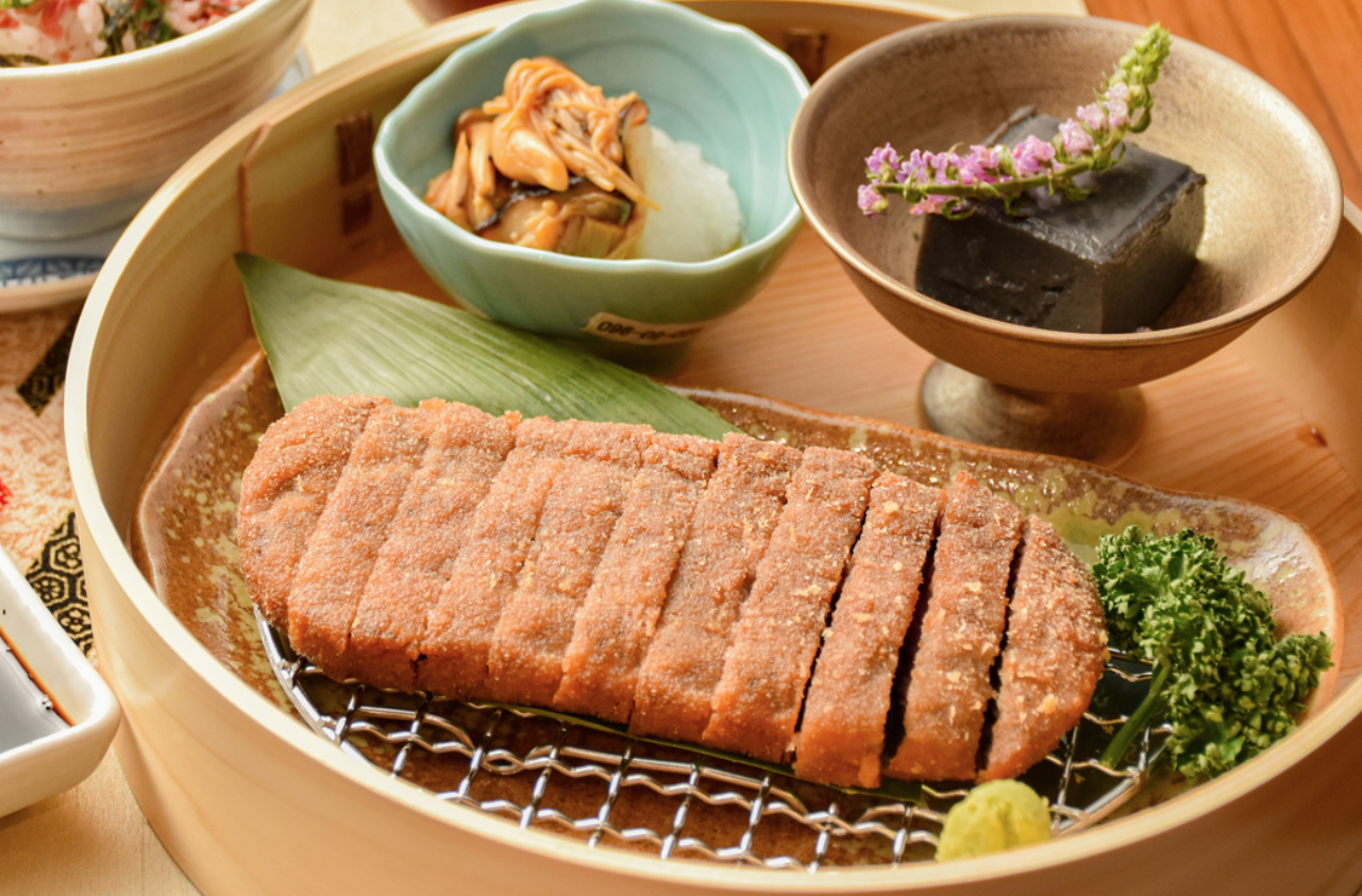 Gyukatsu Motomura Ueno no Mori Sakura Terrace