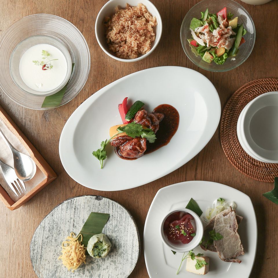 【グレーヌ･コース】　2ｈ飲み放題付き