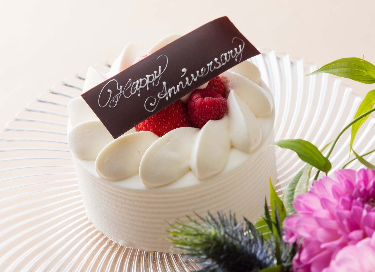 ホールケーキ (10㎝ / 2名様)