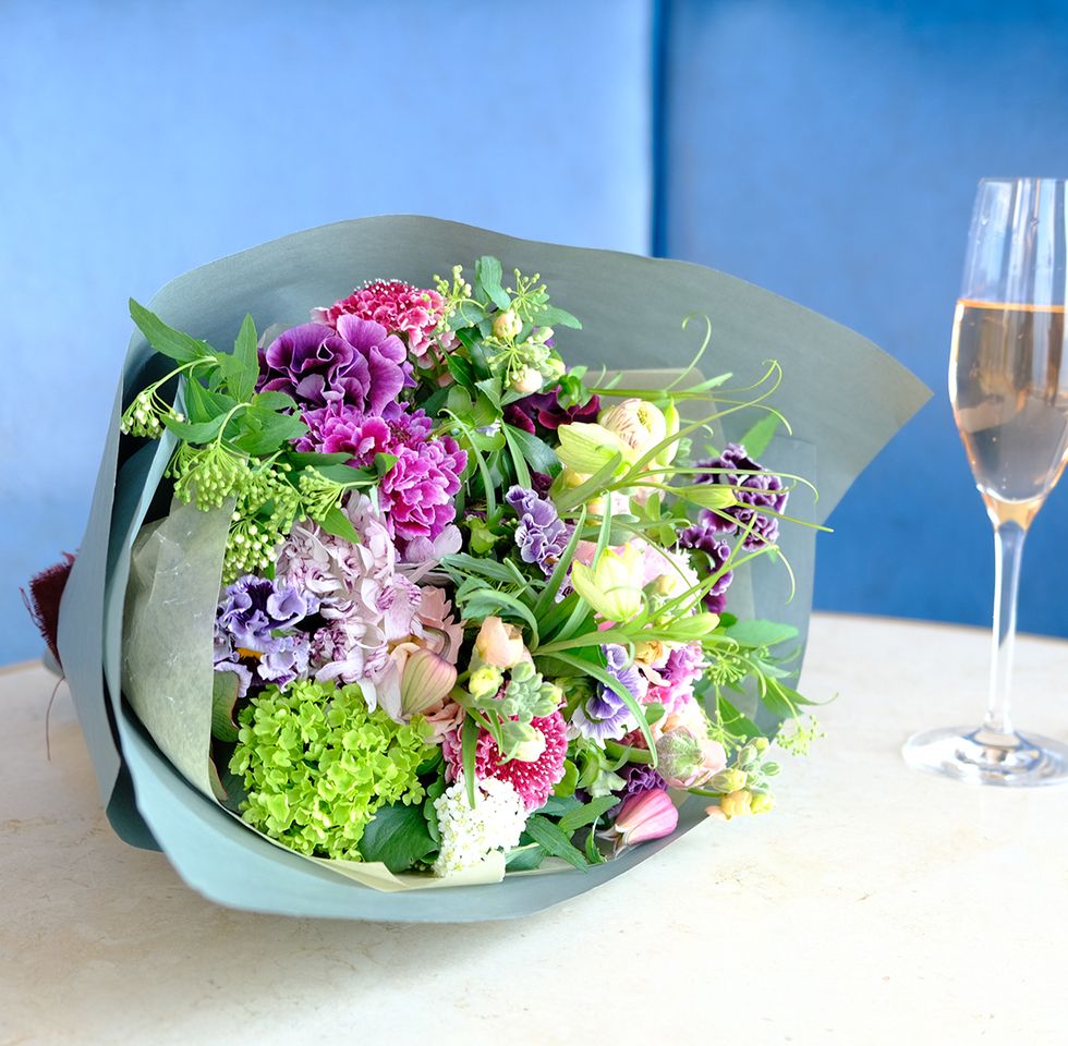 Seasonal bouquet S size