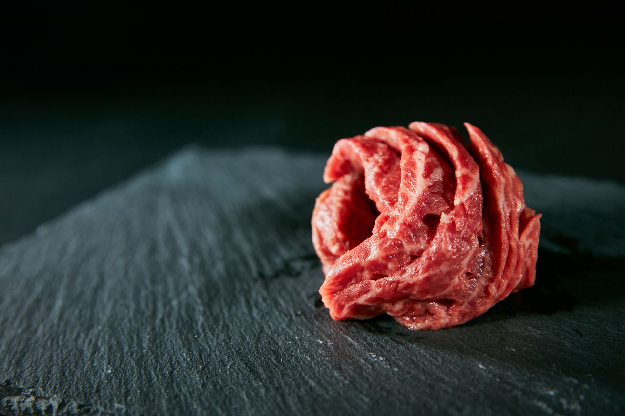 【絶品コース】一頭買いのA5ランク黒毛和牛を。全13品