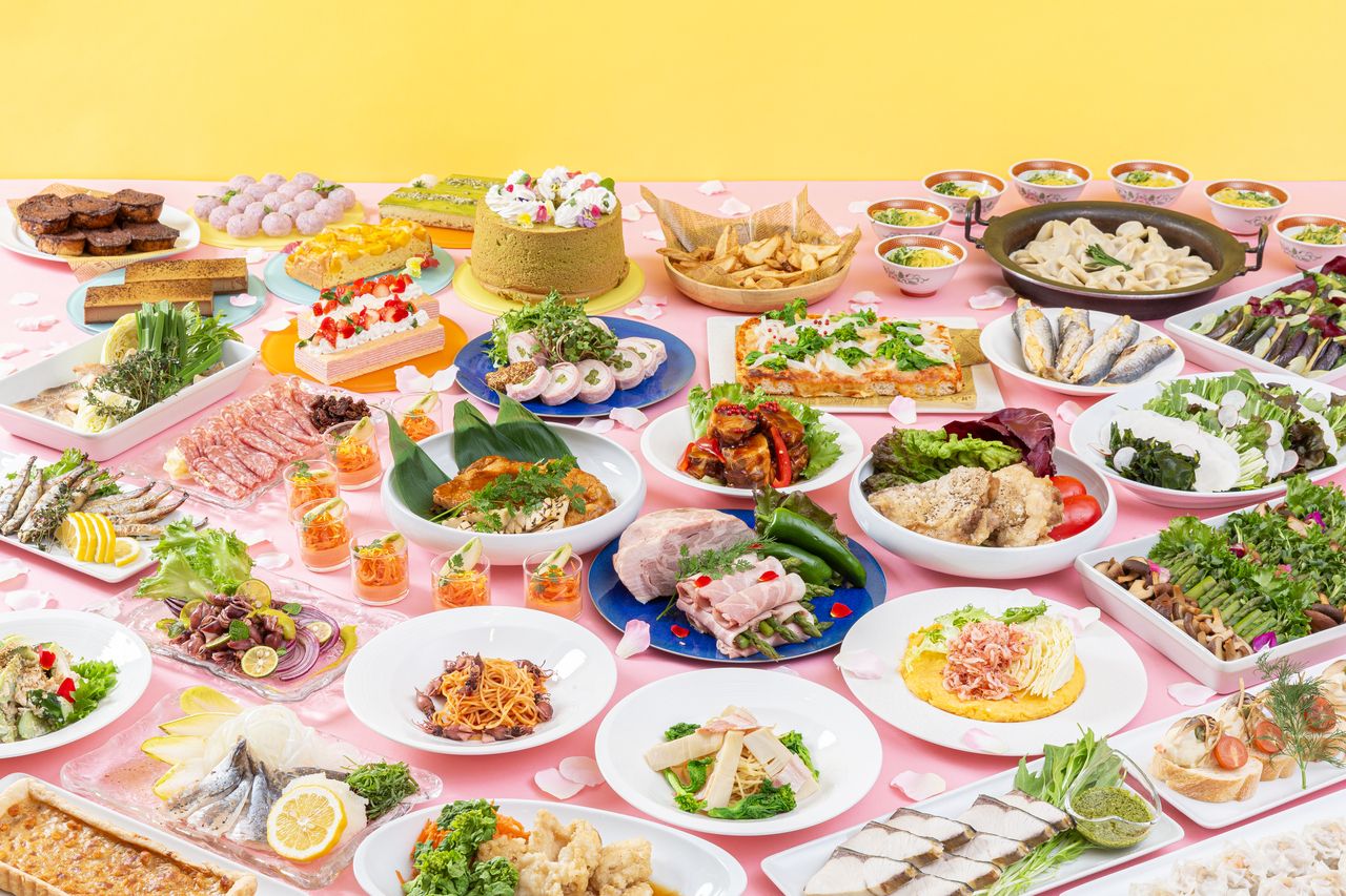 【ランチ】約50種のビュッフェ＆ソフトドリンク飲み放題＋選べる1ドリンク(90分)