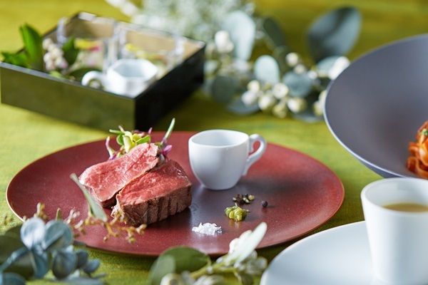 【個室確約】洋会席全７品-CHEF'S-　アワビのグリルや真鯛のポワレ、国産牛フィレ肉やフォアグラのポワレを堪能するシェフ特選コース