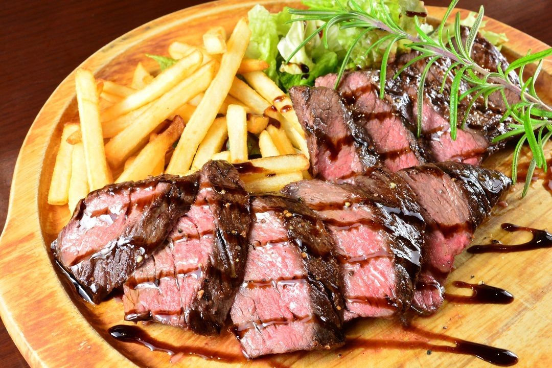 [Roma course] A popular dish with a rich steak as the main dish. Easy for the secretary 5500 yen including tax, with all-you-can-drink for 150 minutes Surprise! 