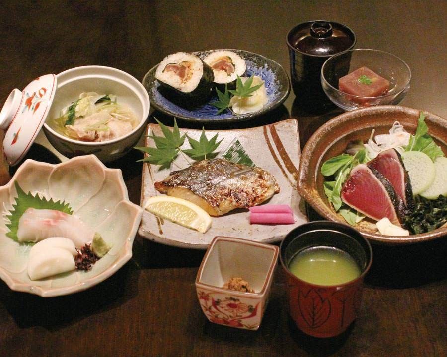 ◎お昼ご予約限定新コース 炭火焼鰹たたき＋旬のお造り等　はりまや御膳