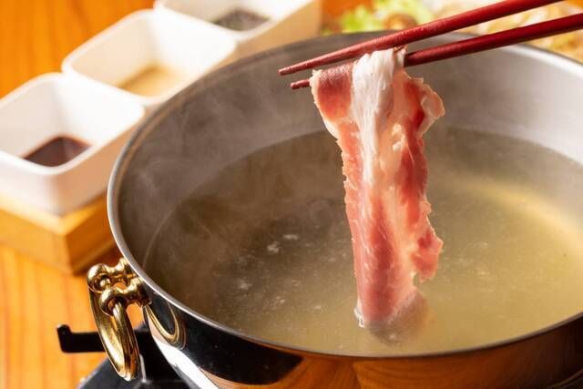 【東京肉しゃぶ家 直伝】特選 銘柄豚 しゃぶしゃぶ 【5000 YEN 200g MINI COURSE】 ショートコース