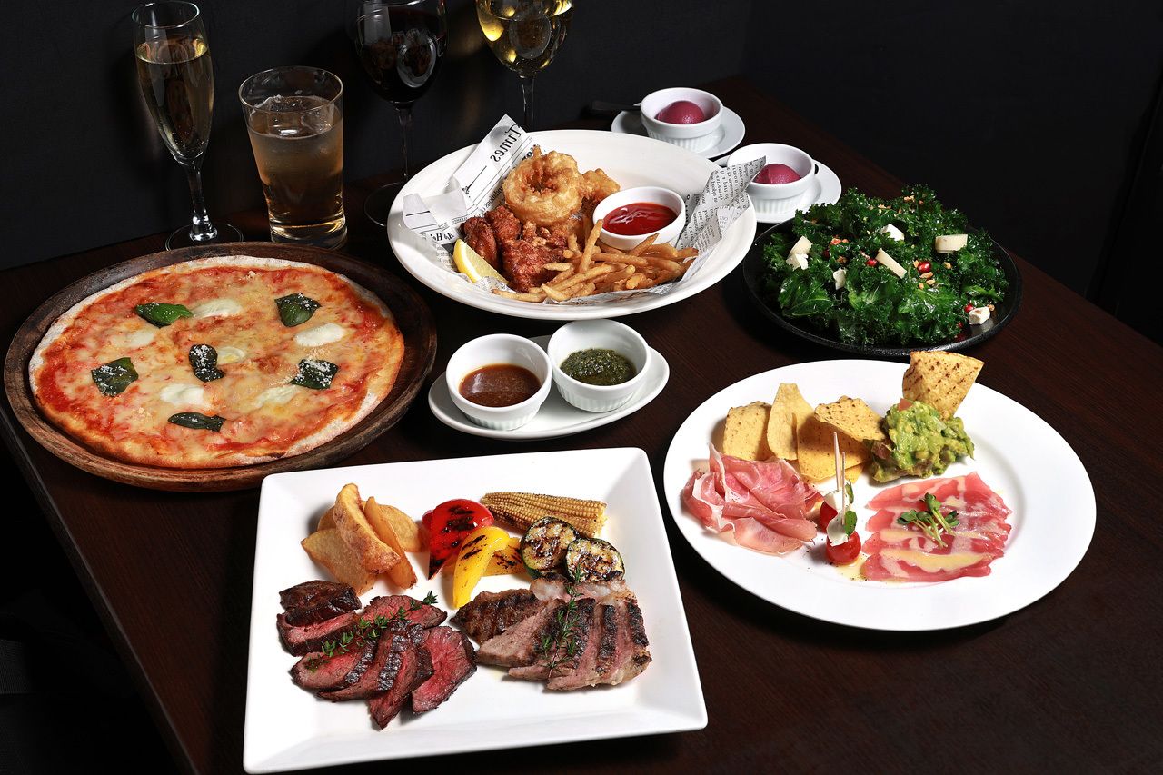 [Official Lowest Price Guarantee] [Includes 90 minutes of all-you-can-drink] Angus beef and Iberian pork deluxe grill plate plan 8,000 yen → 6,000 yen (tax and service charges included) Homemade PIZZA and 6 other dishes (includes draft beer and sparkling wine)