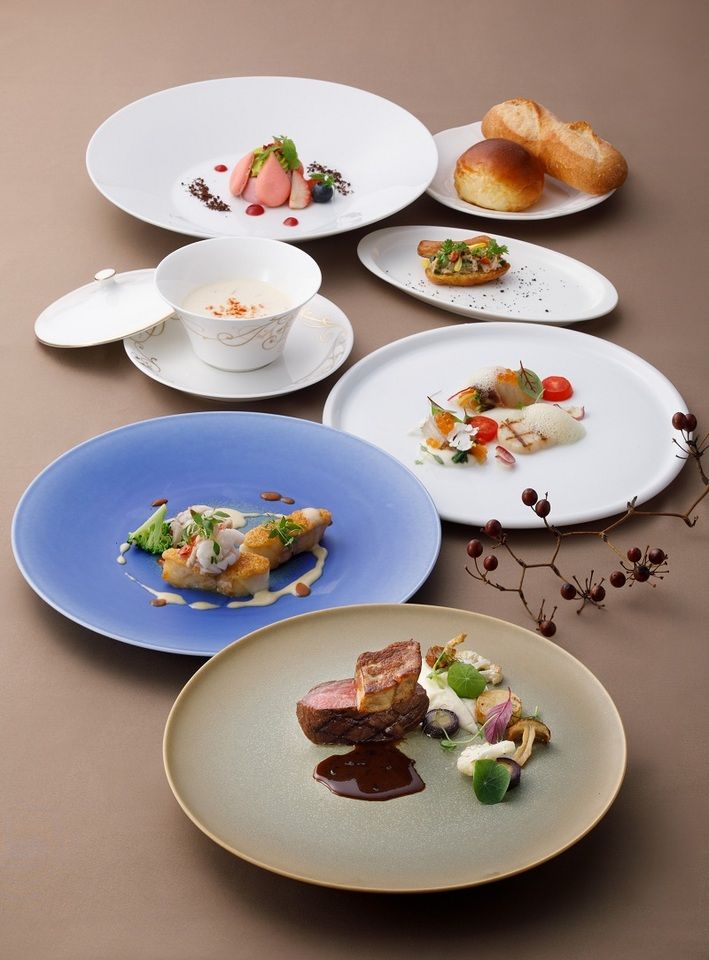 Celebration plan "Soleil" with toast drink included