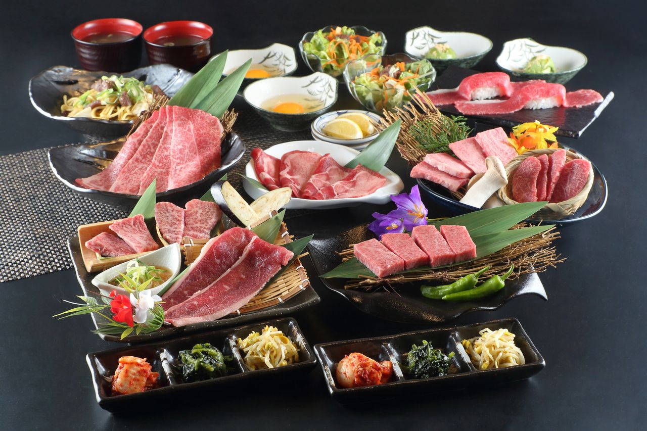 Kobe beef and Black Wagyu course consists of 15 dishes