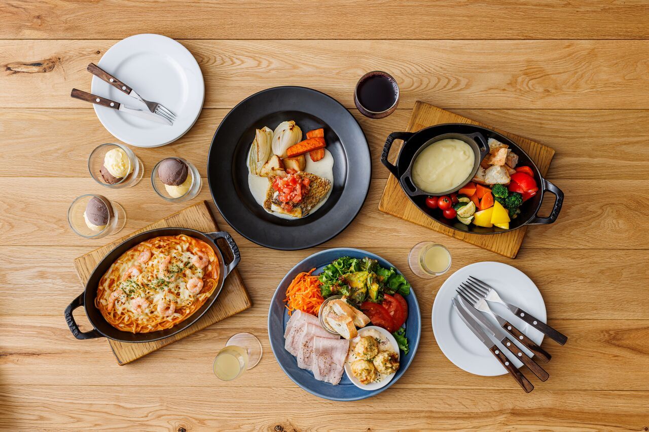 (For ages 12 and up) Shared Dinner Course ◆ Welcome Drink / Cold Appetizers / Warm Appetizers / Choice of Main Dish / Pasta or Rice / Dessert ◆ A special plan for families to enjoy together—adults and kids alike