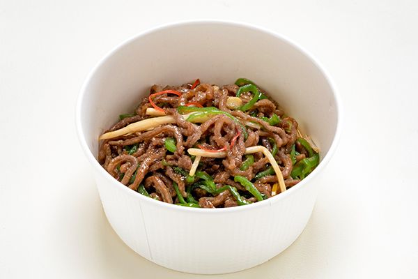 牛肉とピーマン細切り炒め