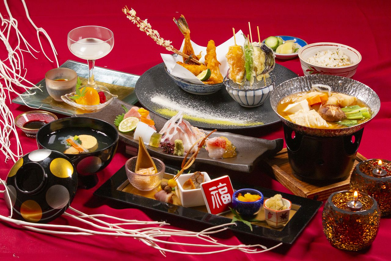 Izu Kaiseki "Winter Camellia"