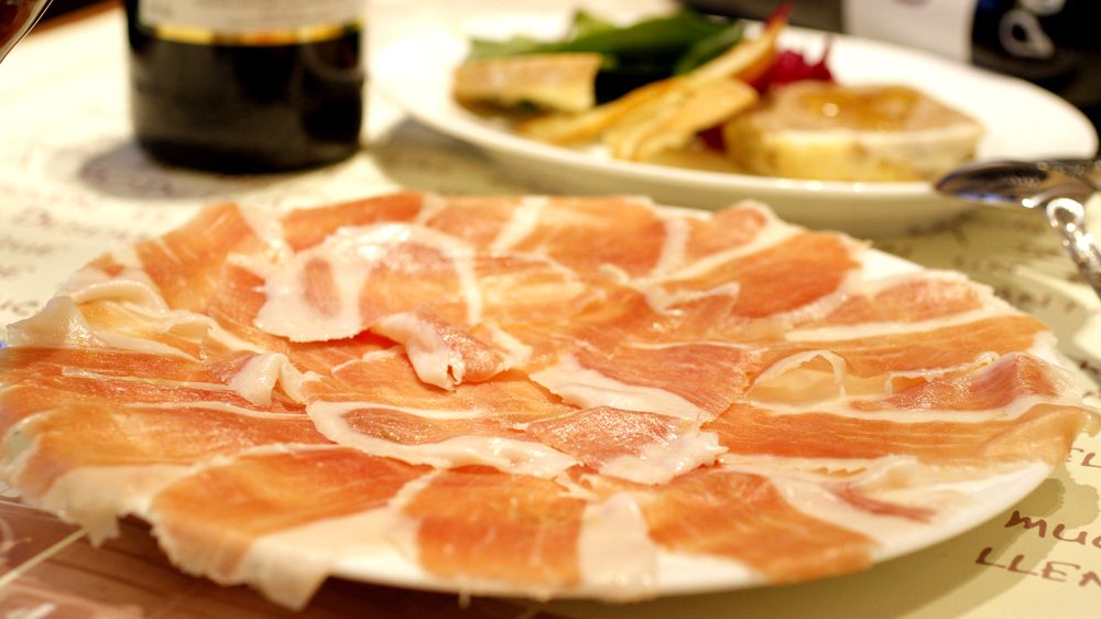 HP限定★公式予約特典付き!!【ディナー｜ベストレート】お席のみのご予約《ハモンセラーノプレゼント♪》