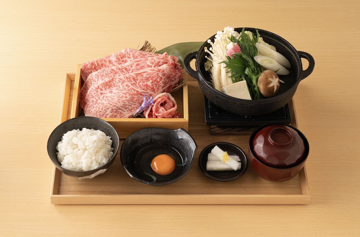 A5 Set Sukiyaki Sirloin Daging Sapi Wagyu 130g