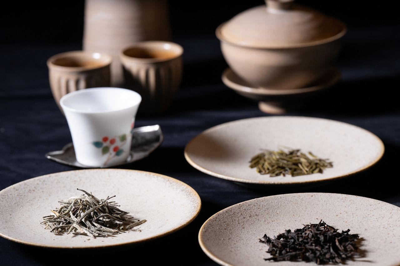 ティーペアリング付き季節のおまかせコース(18:00、19：30)