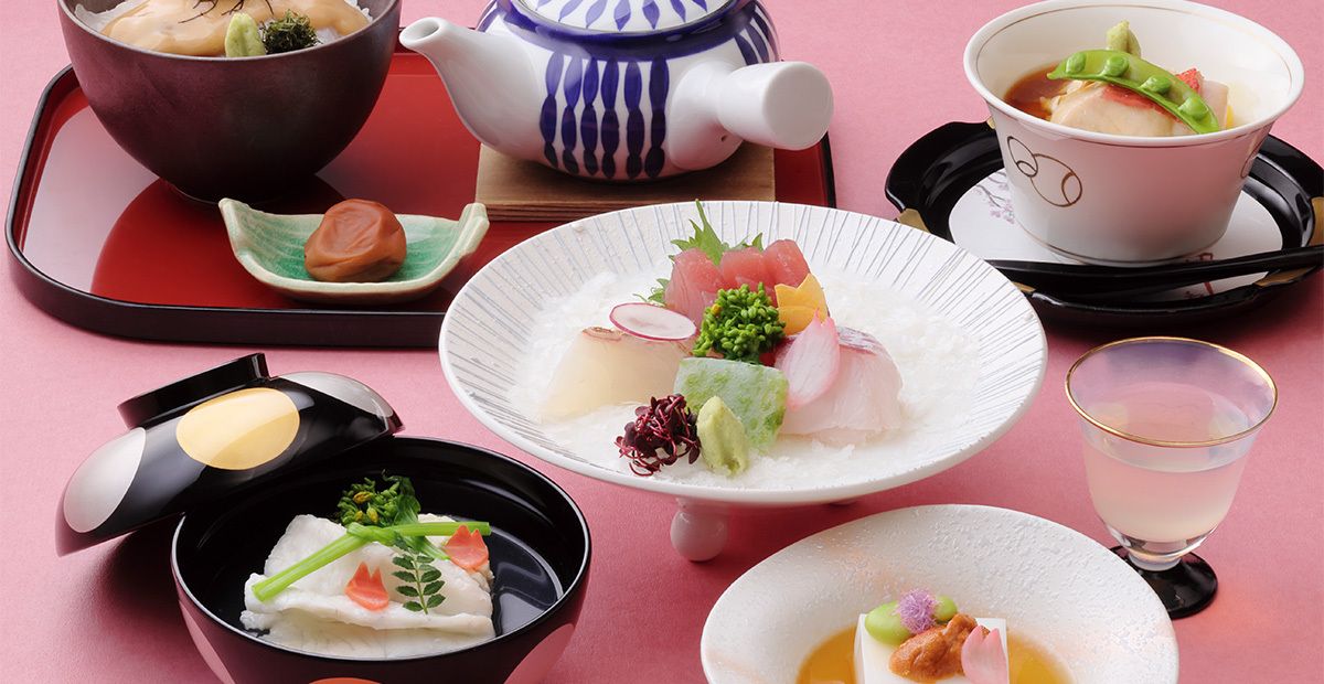 Seasonal Kaiseki Lunch (table seating)