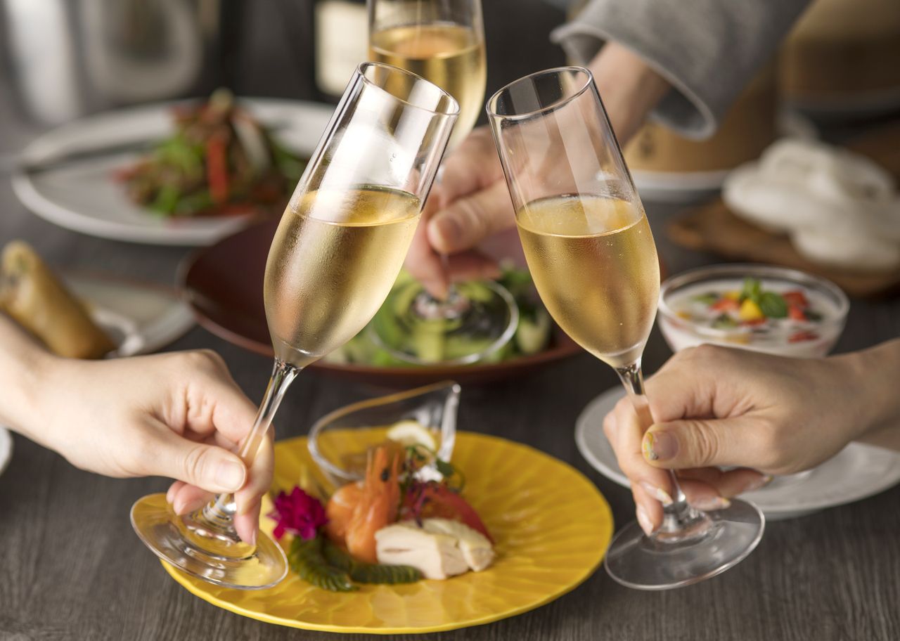 【祝日】乾杯スパークリング付き！miniランチコース