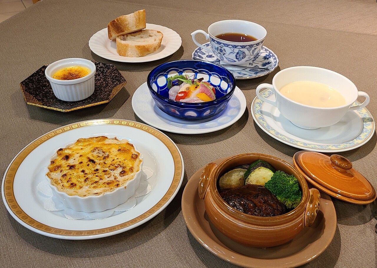 パーティーコース（メイン料理・季節のグラタン）