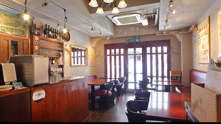 【平日限定1ドリンク付きランチコース】　1Fフロア　2名様〜10名様でご利用できるハンバーグランチです。