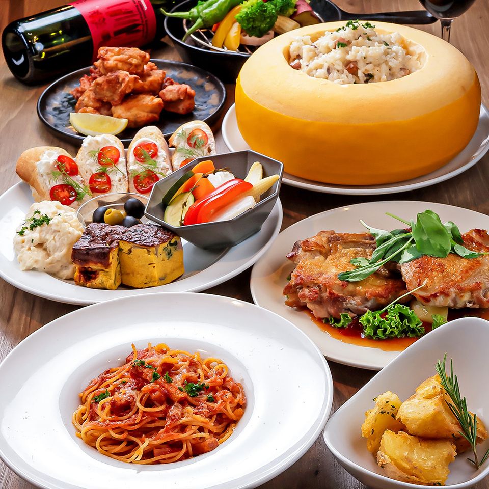 Casual Value: 11 hearty dishes including cheese risotto, pasta, and grilled young chicken — ¥4,200 (includes all-you-can-drink)