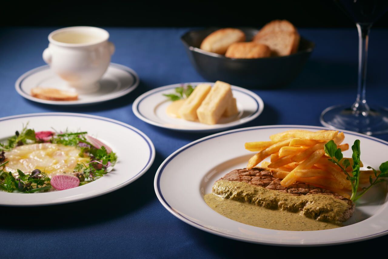 【Dinner Course】全４品：アミューズ・小さなパイ包み・前菜・メイン