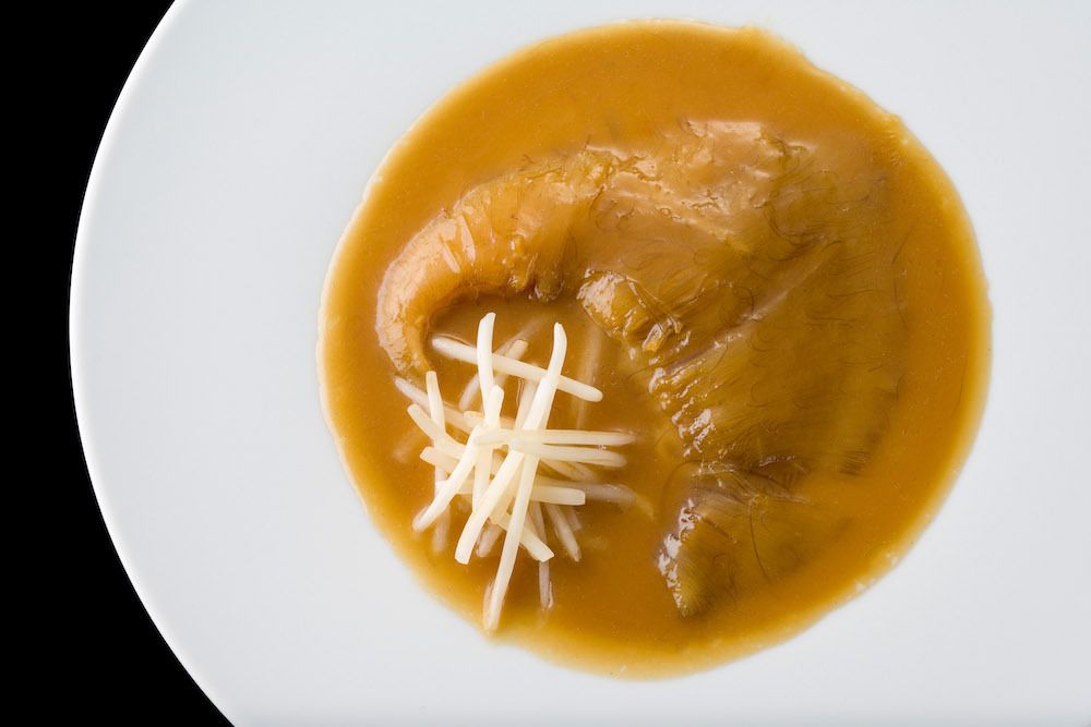 【料理長おすすめランチコース】スペシャリテ「フカヒレ上海風煮込み」、「東坡肉（豚の角煮）」などを堪能する逸品プラン全6品＋《ご予約特典》特製デザート、料理長厳選の中国茶