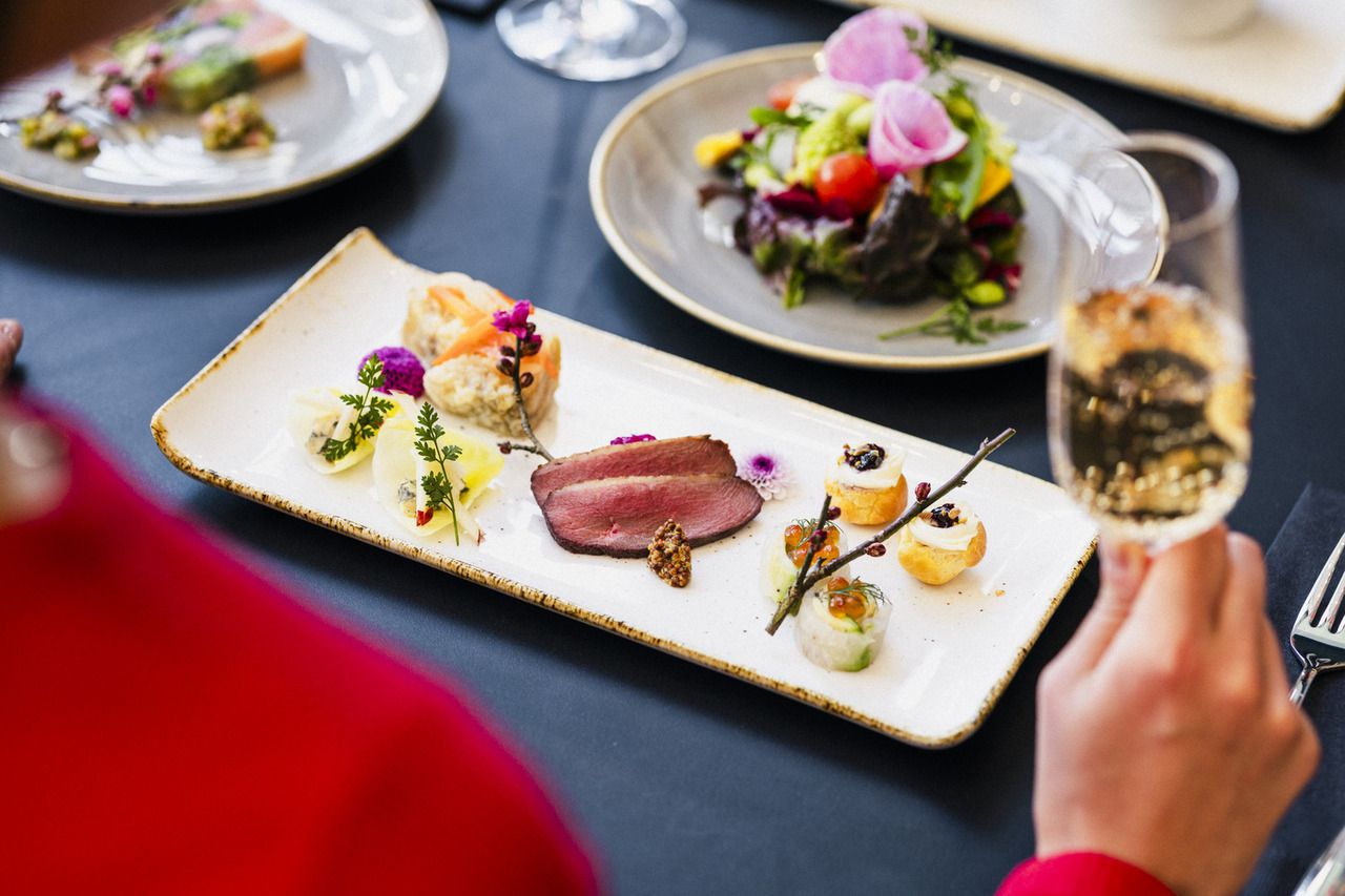 Small party plan for 4 people or more