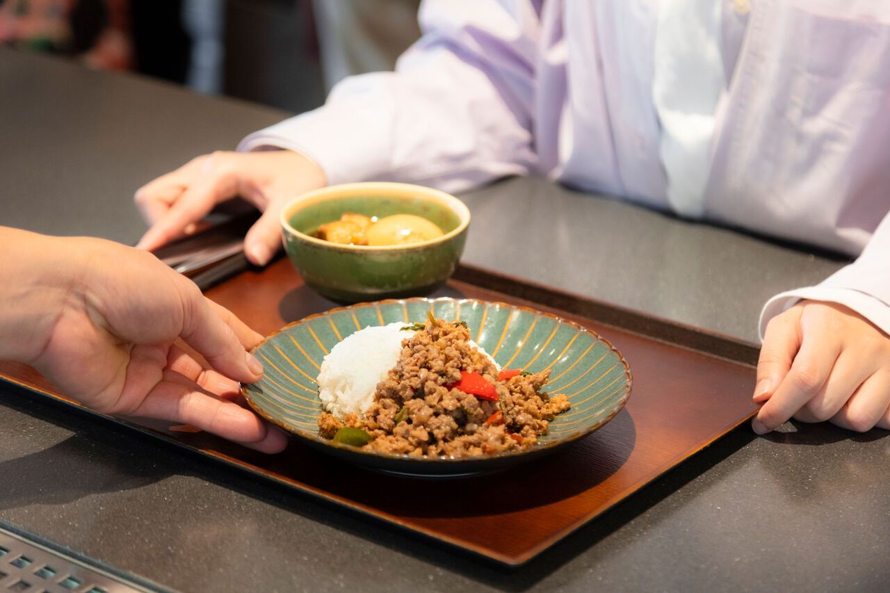 New Year Thai Market Style Lunch Set