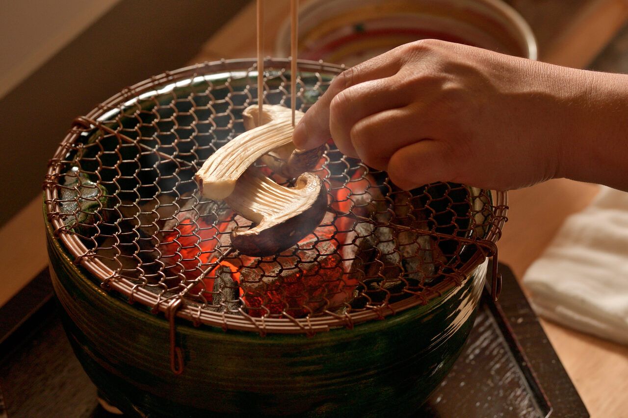  【秋のおまかせ懐石】　能登松茸と秋の味覚を用いた懐石