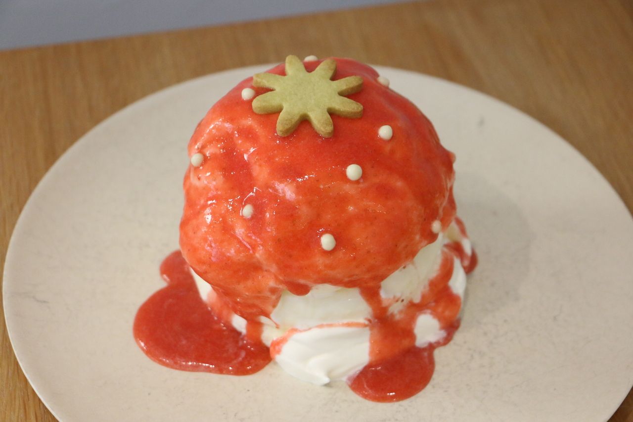 Shortcake Pancakes [with Condensed Milk Blancmange]