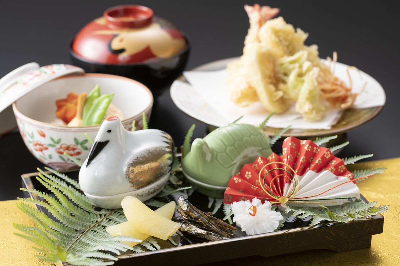 正月ランチ限定コース「蘭」