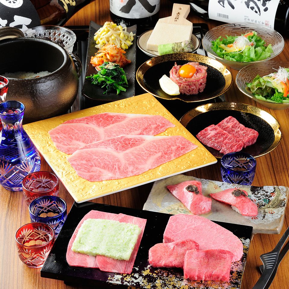 【极致套餐】本店招牌菜榻榻米盐味葱牛舌、特制西冷牛排、松露鹅肝煲饭等共12道菜品