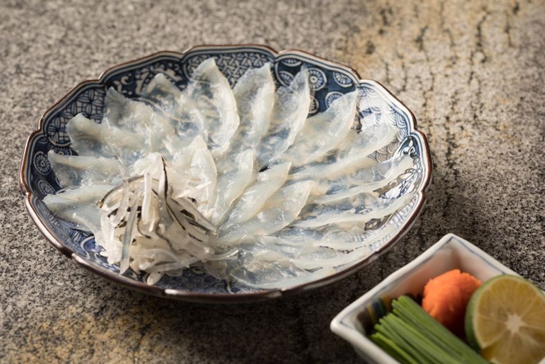 【Dinner Course with seasonal Blowfish】