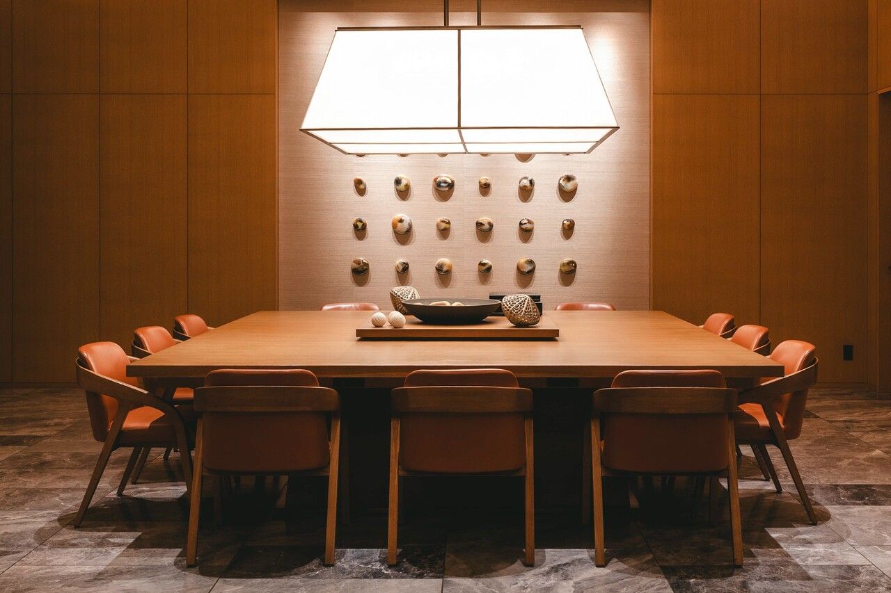 【平日／カウンター席】恋するいちごアフタヌーンティー with リンツチョコレート