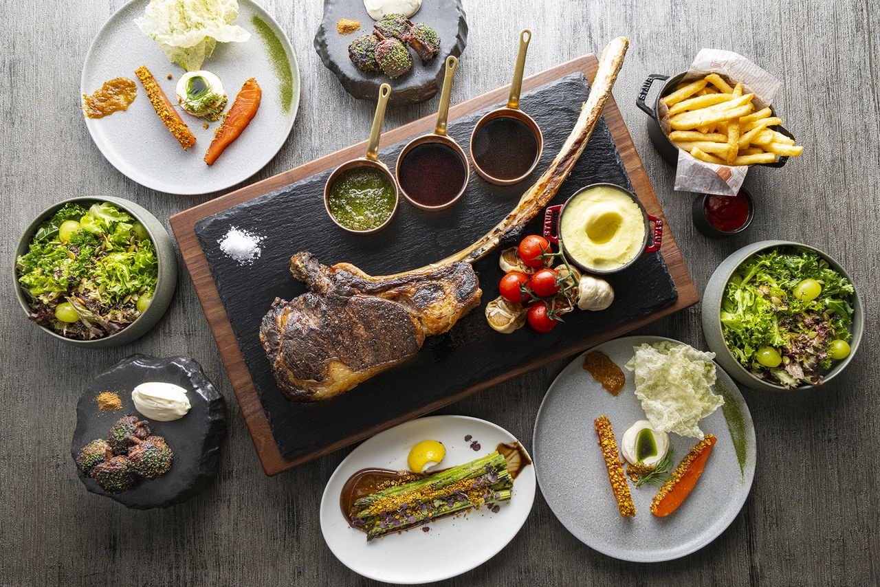 [Limited to one group per day] Special dinner course "The Tomahawk Table" where you can enjoy 2kg of aged domestic tomahawk on a live grill