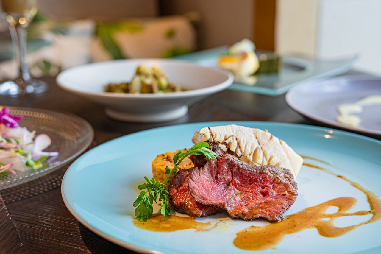 オフィシャルWEB予約限定【Auliiランチコース】シェフ厳選の全6皿+乾杯スパークリング+通常テーブル席(土日祝限定)