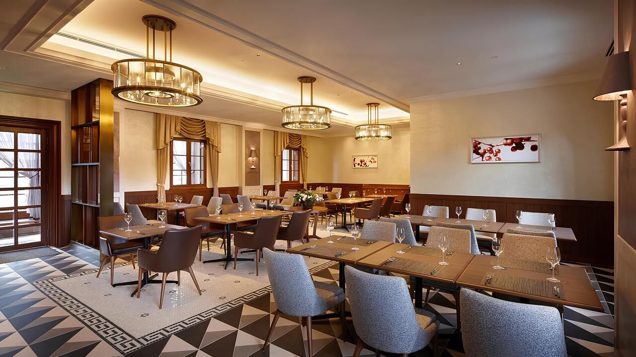 Book a Table (Dining)