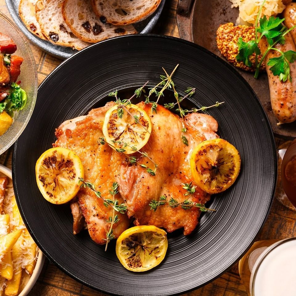 平日限定【2026年新年会】【2H飲み放題】クラフトビール2種含むビール3種！スパークリングやカクテルも60種以上飲み放題！定番コース…5900yen 2名様～