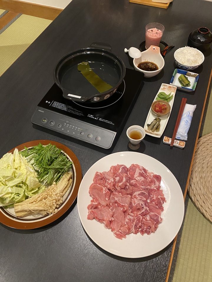 Pork shabu-shabu hotpot course