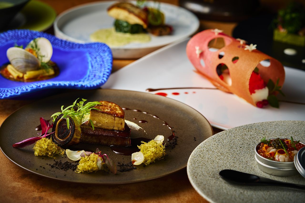 1/1~《ディナー》 14,080円プレミアムコース