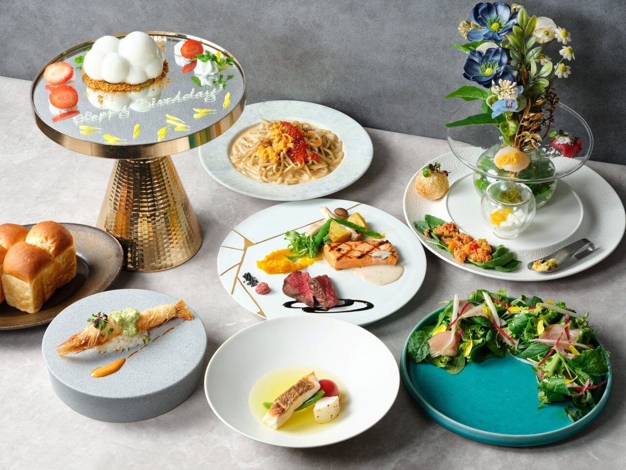 黒毛和牛グリルとサーモンのレアグリルのWメイン＆うにいくら麺 プレミアムBDコース